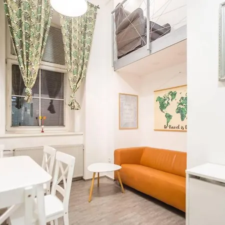 דירה Apartma N'poznam Tobacna