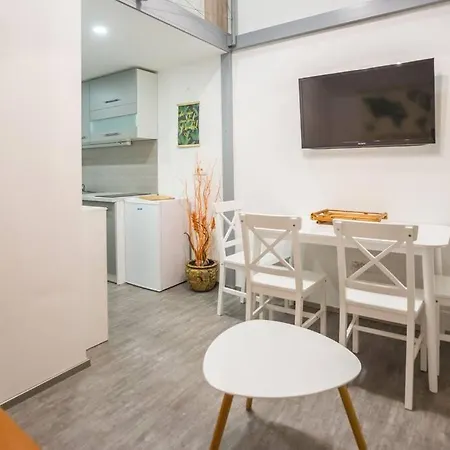 Apartma N'poznam Tobacna Lejlighed Ljubljana