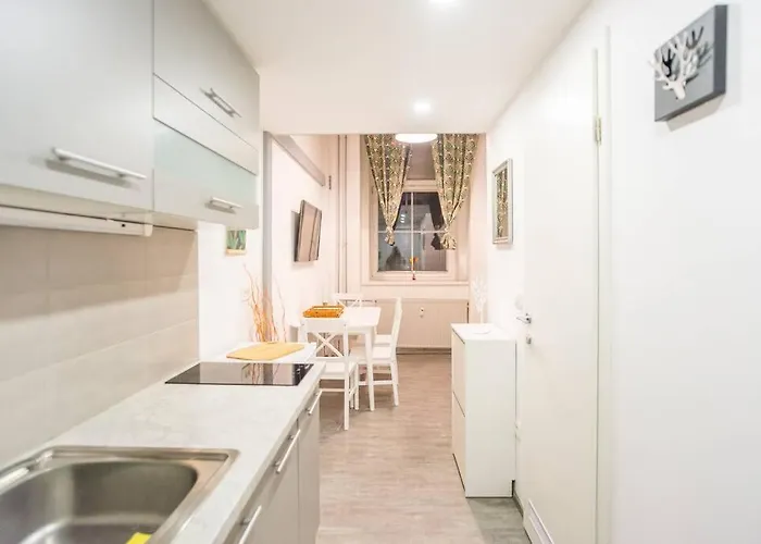 Apartma N'poznam Tobacna Appartamento