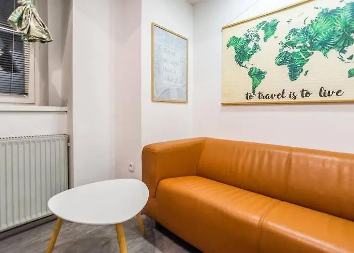 Apartma N'poznam Tobacna Daire *